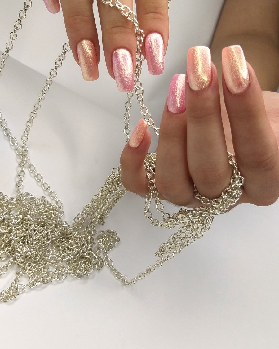 Black glossy gel manicure
